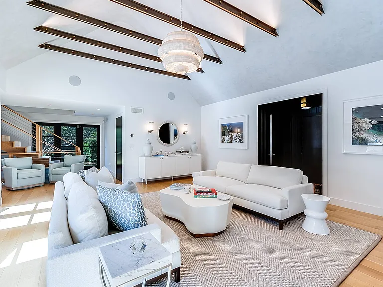 65 Mill Hill Ln — Photo 6