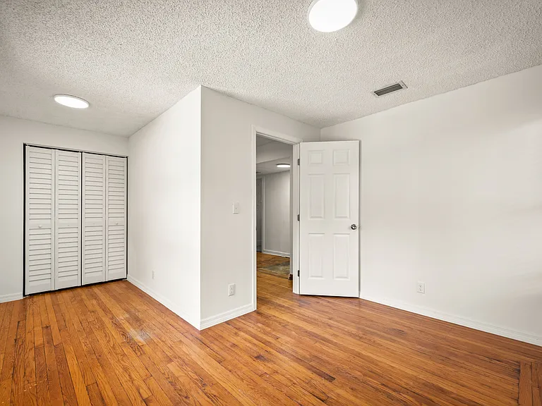 4315 Antisdale St #4315 — Photo 12