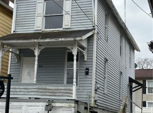 418 E Division St, New Castle, PA 16101