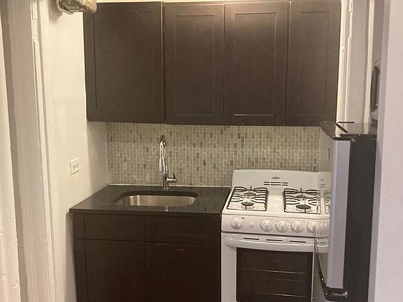 5th image of 634 W 135th St APT 44