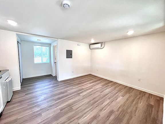 2nd image of 11130 Victory Blvd #10
