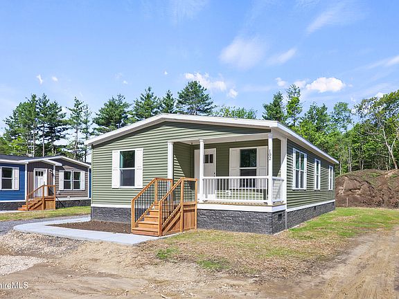 2nd image of 395 Cheshire Rd #102