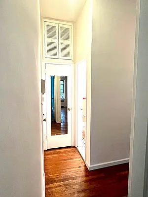 Rented by RELO REDAC INC. | media 14