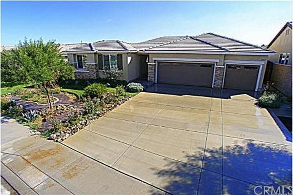 1st image of 29193 Lake Hills Dr