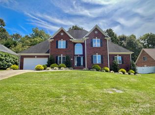 406 5th Ave NE, Conover, NC 28613