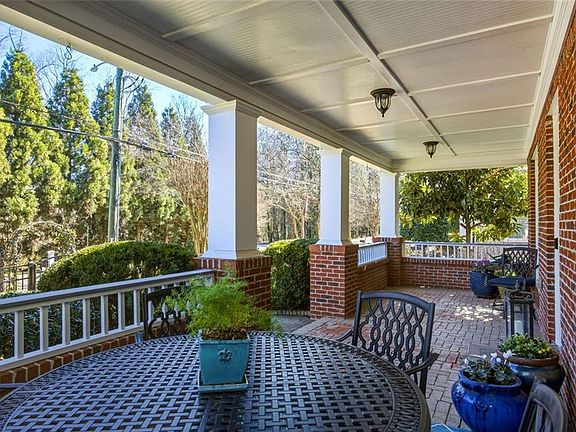 2nd image of 3208 King Springs Rd SE