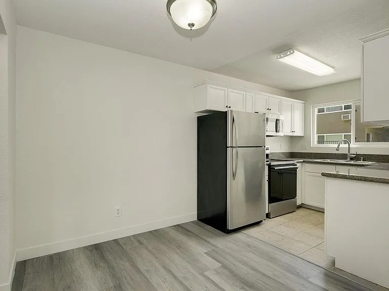 6602 Beadnell Way #4 — Photo 21
