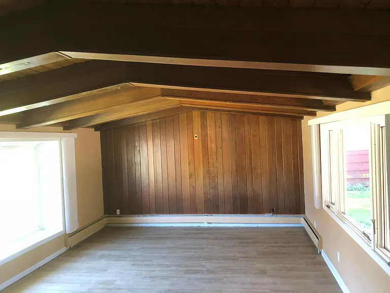 2201 Loyola Ave — Photo 11