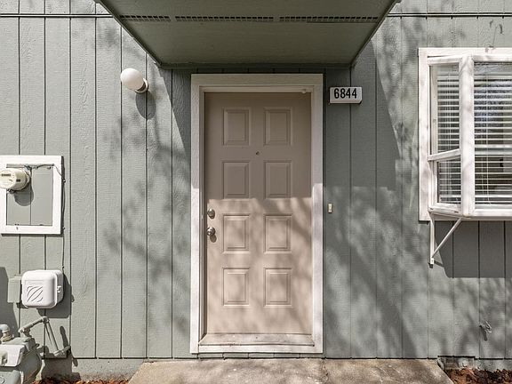 5th image of 6844 Avenida Cala