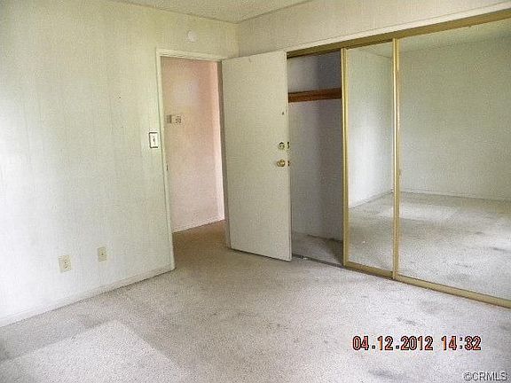 5th image of 870 W Avenue L