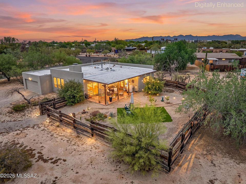 1st image of 8220 N Placita Sur Oeste