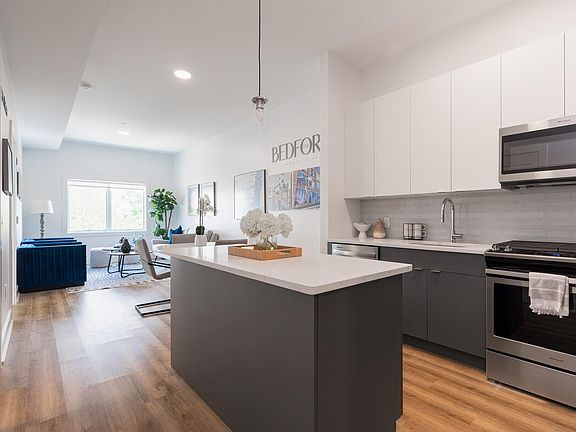 4th image of 372 Communipaw Ave #209