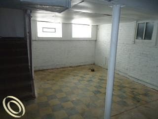 3rd image of 406 Labadie St