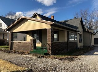 208 S Main St, Advance, IN 46102