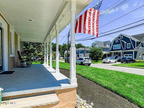 4th image of 25 Holly Street