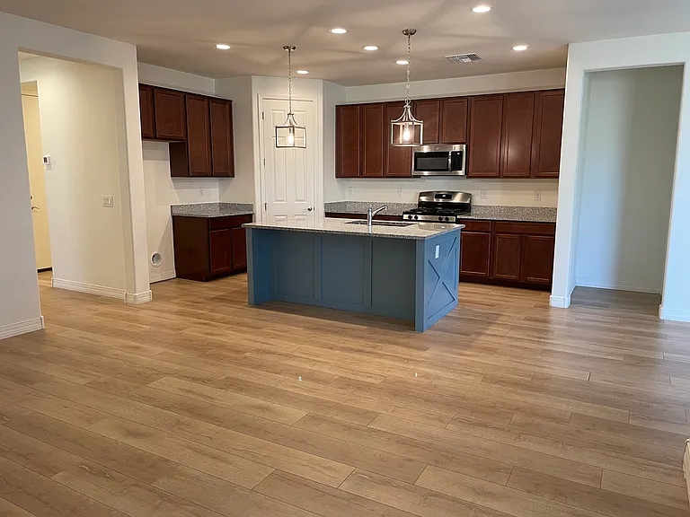 20864 E Swan Dr — Photo 12
