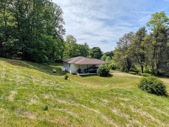 5th image of 4706 Swallows Creek Rd