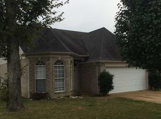 12749 Fox Hunters Dr, Olive Branch, MS 38654