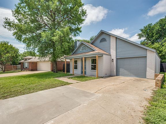 3rd image of 1221 Hilburn Ct