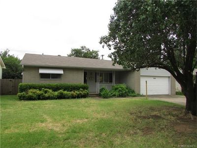 6558 E 28th St, Tulsa, OK, 74129