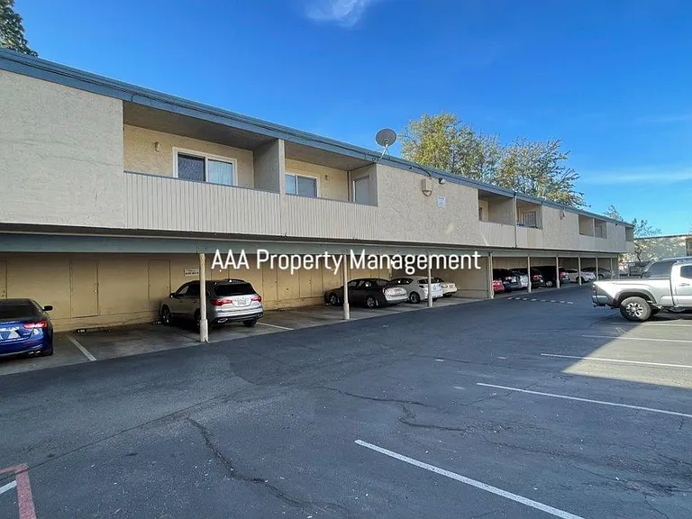 1731 Ellis St #58 — Photo 19
