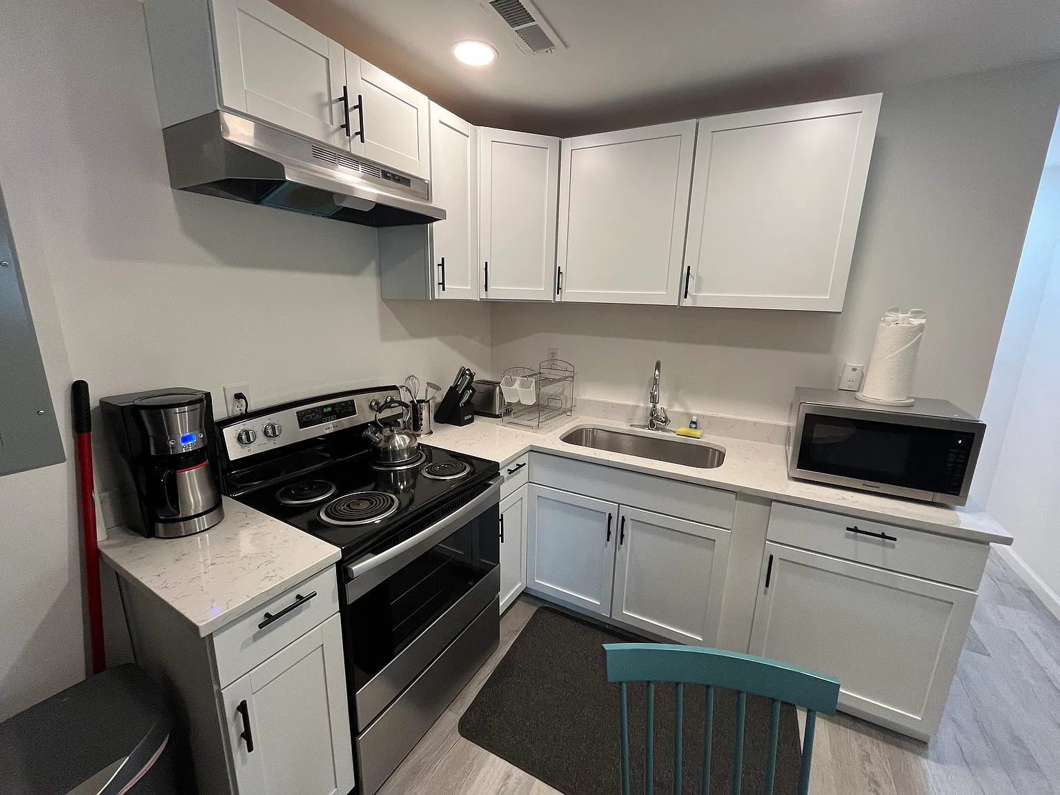 2 bed, $2,100 — Photo 3