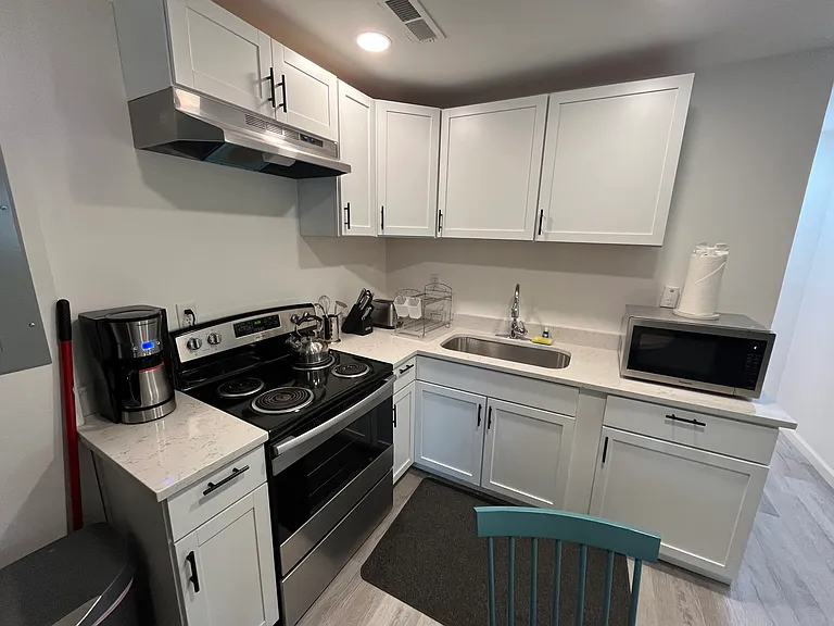 1117 Bexley St #D — Photo 3