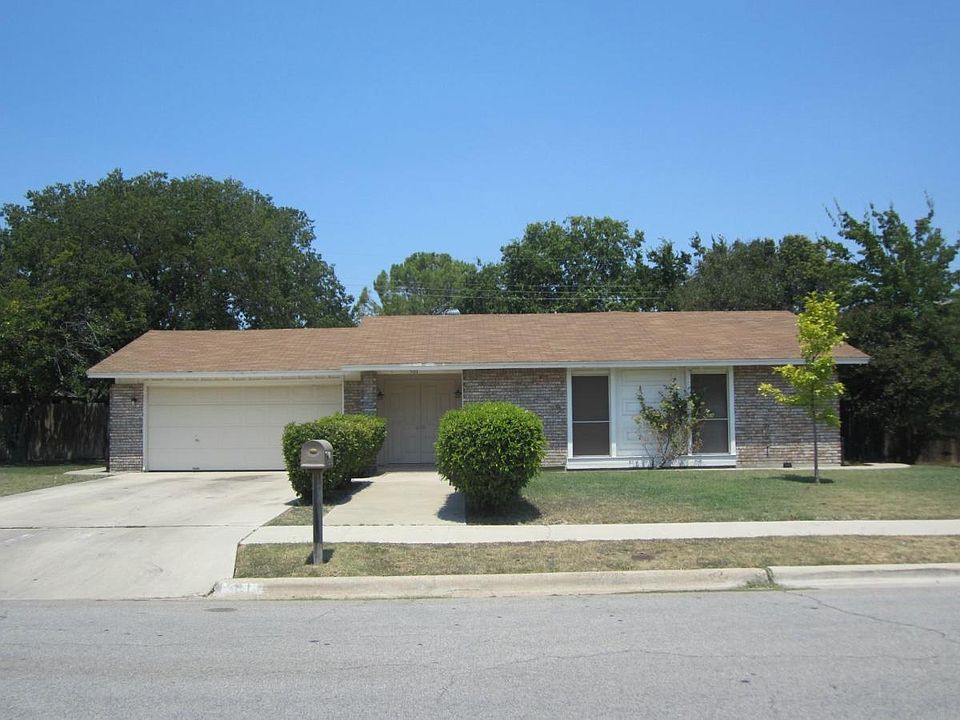 1st image of 501 W Vardeman Ave