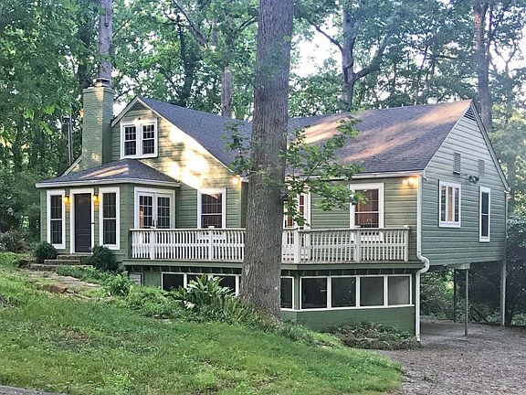2nd image of 212 E Augusta Pl