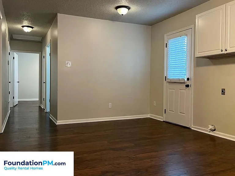 137 S Fenwick Rd — Photo 6