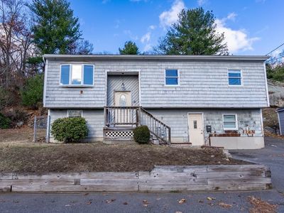 29 Rockway Rd, Peabody, MA, 01960