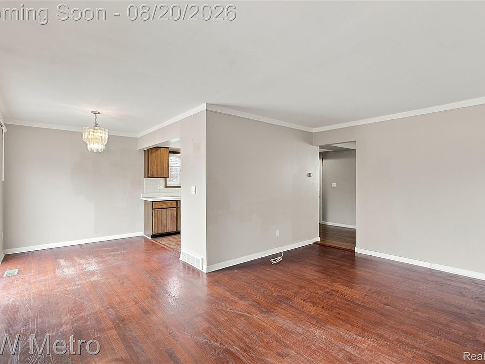 32438 Washington St, photo 6