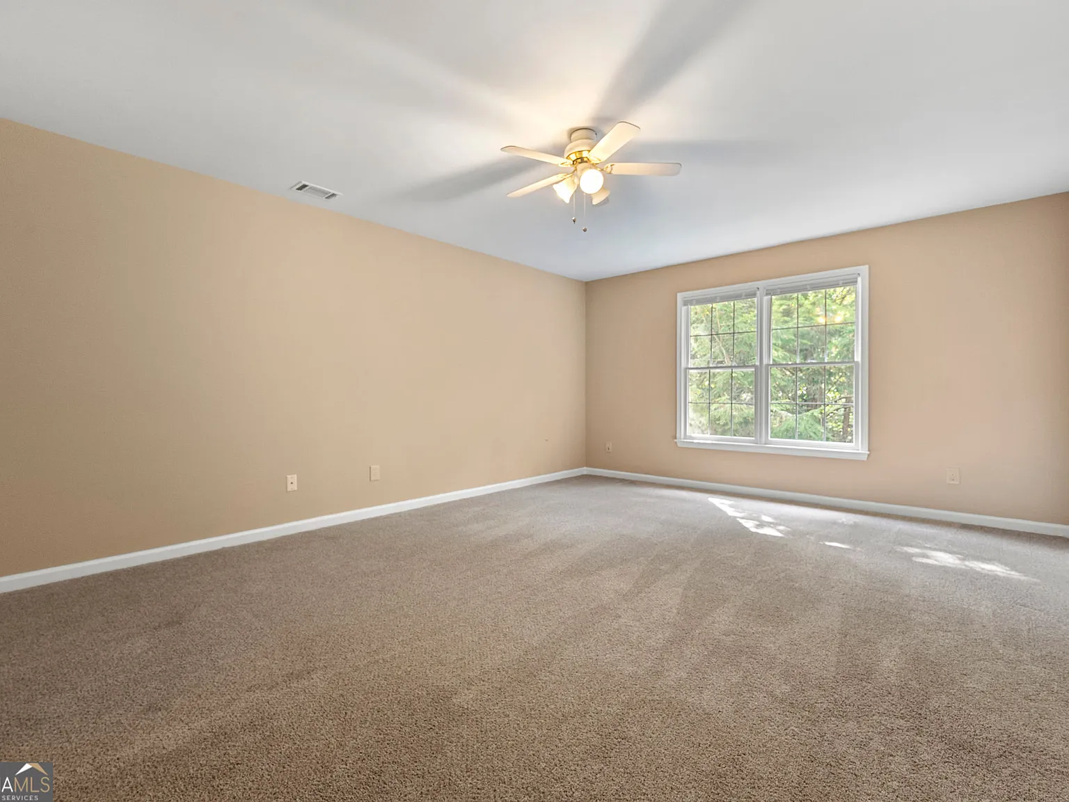 158 Kenley Ct — Photo 4