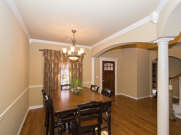 3rd image of 2704 S 294 East Ave