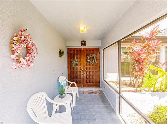 5th image of 4113 SW 2nd Ave