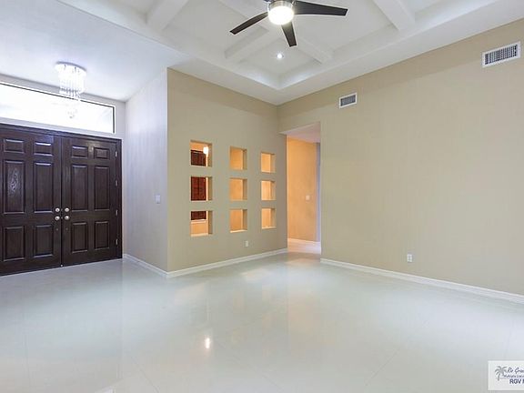 2nd image of 3044 W Lake Ave