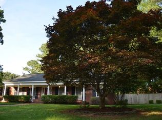 68 Manor Dr, Jackson, TN 38305