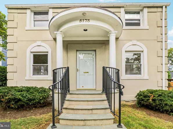 5173 11th St S, Arlington, VA 22204