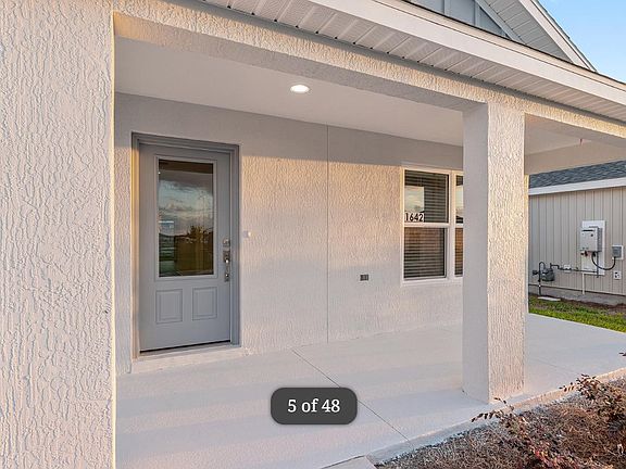 3rd image of 1642 Katelyn Ave