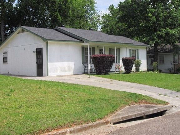 3rd image of 3115 Andros Dr SW