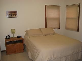 2nd bedroom, large closet