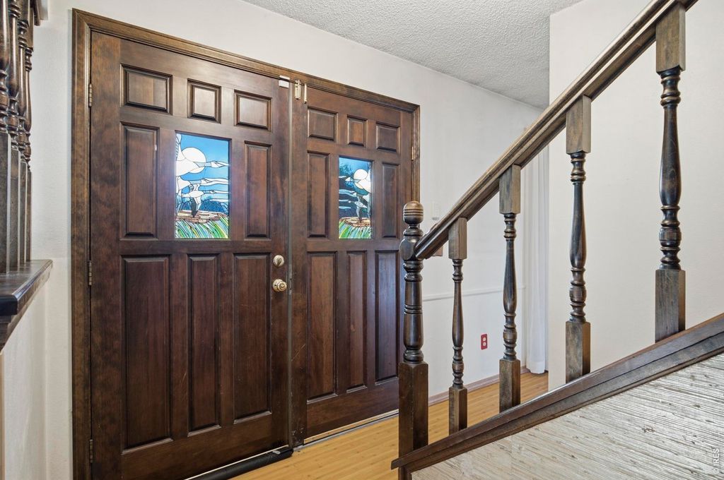 2813 Crystal Ct