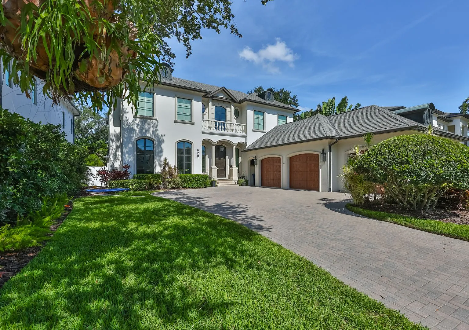 Davis Island Executive Home — Photo 2
