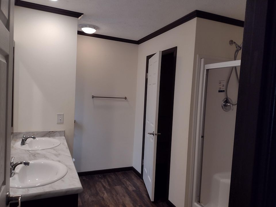 1st image of 20475 Foster Dr #573
