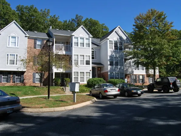 905 Swallow Crest Ct APT E, Edgewood, MD 21040