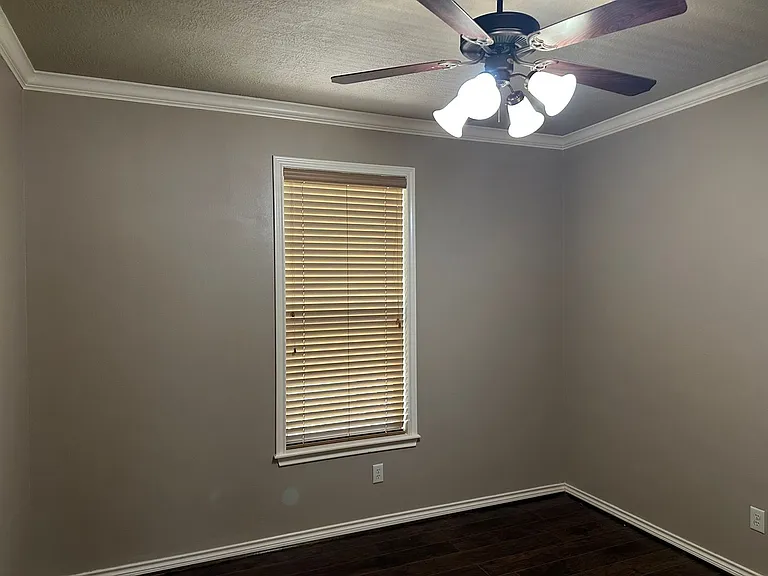 4413 Hearst Ct — Photo 28