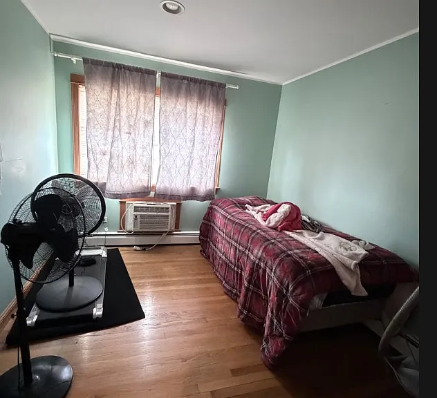 8832 Kenneth Driveunit 2 #G — Photo 1