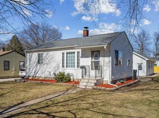 1181 Easton Ave, Waterloo, IA 50702
