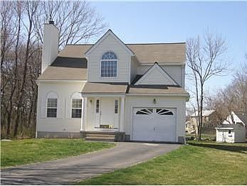 2nd image of 72 Palomino Dr
