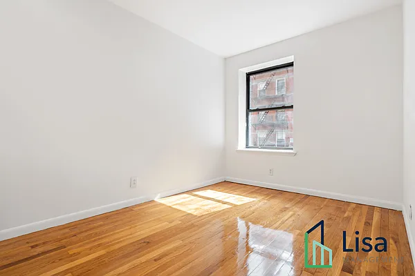 Rented by Lisa Management Inc | media 9